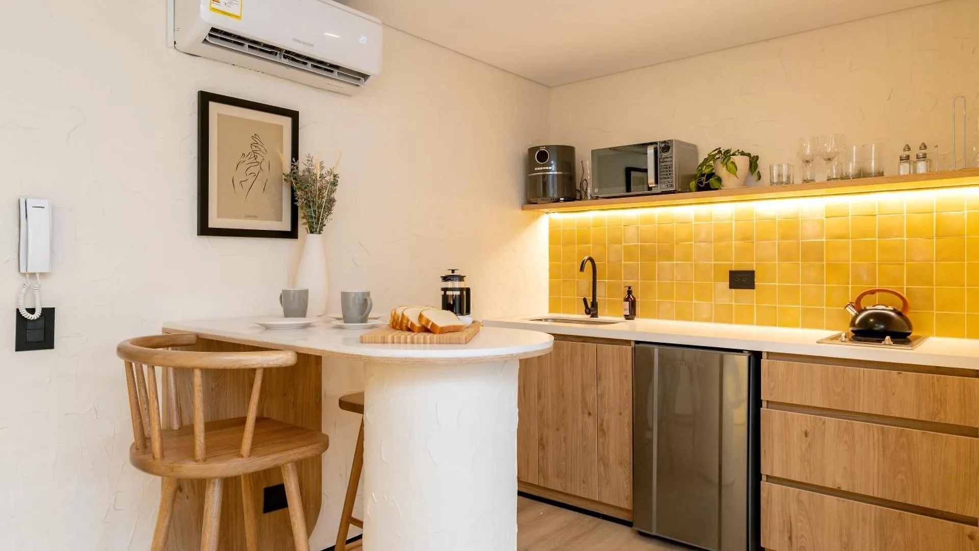 Apartamento Casa Fiora Laureles Medellín 0*,  Colombia
